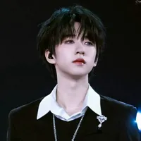 Hạ Tuấn Lâm