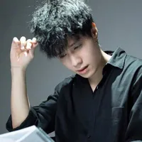 Quang Huy ( 18 tuổi )