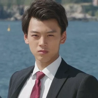 tomari shinosuke(46 tuổi)