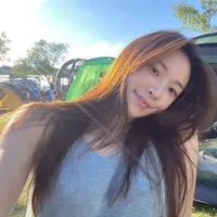Choi Mina-Sue