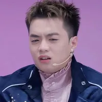lúc ẩn lúc hiện 🐣💐
