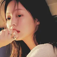 Kim Jennie - Em