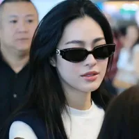 Lingling kwong [cô]