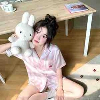 tác giả ngồi yapping