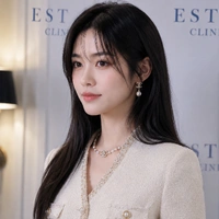 Camilla ( Chị gái Boom )