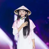 Trần Hoàng Phương Lan(yeolan)