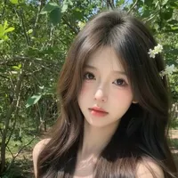 Hạ Vy