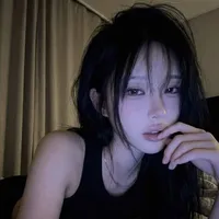 Lee Young /Ả/