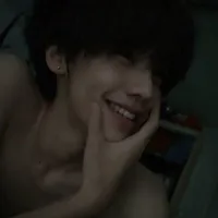 •Phong Vũ