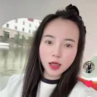 Phạm Thư 