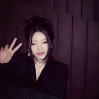 Trần Thảo Linh - Cô