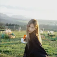 Viên Nhất Kỳ//em//