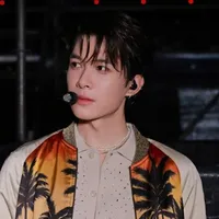 Bùi Anh Tú