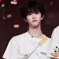 Trương Hàm Thụy