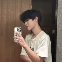 hoàng-Minhh™