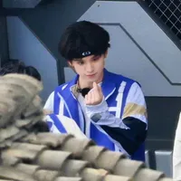 Tả Hàng _ em