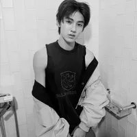 Eom Seonghyeon[Em]