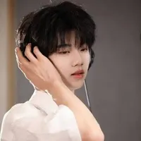 Trương Hàm Thụy