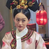 Hỉ tháp lạp - Loan tần