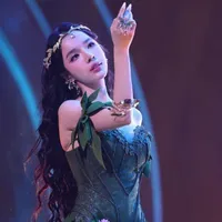 #NguyenHoangLan