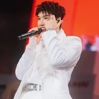 TRẦN MINH HIẾU(HIEU THU HAI)