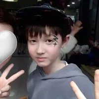 Martin — 8 tuổi.