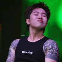 Nguyễn Xuân Bách-Mason Nguyễn