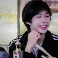 Trần Dịch Hằng _ em