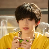 Trần Dịch Hằng_em
