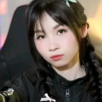 Tuyết Hồng