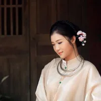 Thúy Liên_Mợ Tư_