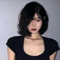 Tuệ Mẫn( mẹ Thịnh, Huy)