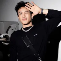 Nguyễn Lê Minh Huy [11A2]