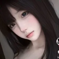 Mễ Nhiệt Thùy ( bn nu9