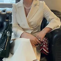 bà Lee