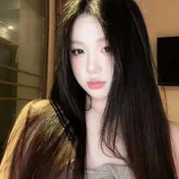 Mai Vy - lớp trưởng 12a