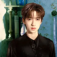 Hạ Tuấn Lâm