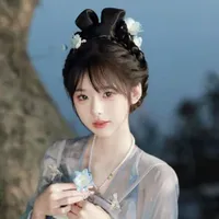 Quận chúa: Triệu Linh Nhi