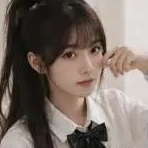 Hạ Noãn Noãn • bạn học