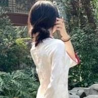 Bà Hoàng