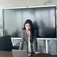 Cô Giáo Kim