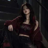 Nguyễn Ngọc My-Minaly(chị họ em)