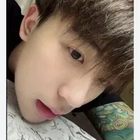 Trương Lạc Thiên 