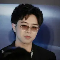 Nguyễn Xuân Bách - Mason Nguyễn
