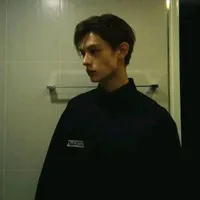 Zhao Yufan 《자오위판》