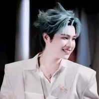 hoàng đức duy