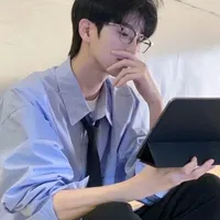 Nguyễn Quang Minh ( ba anh )