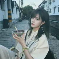 bách hân dư