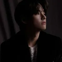 Kim Taehyung (V)