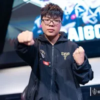 Long Nhật | @sgpyuuu